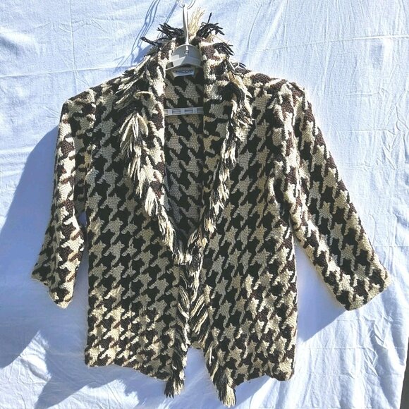 Chicos Sweater Womens 2 US Medium Black Houndstooth Chunky Knit Fringe Cardigan - Picture 1 of 8